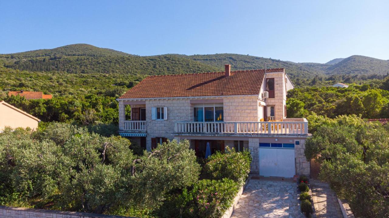 Račišće Apartments Mak מראה חיצוני תמונה