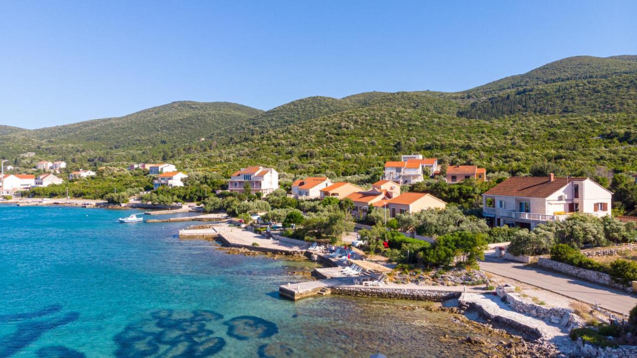Račišće Apartments Mak מראה חיצוני תמונה