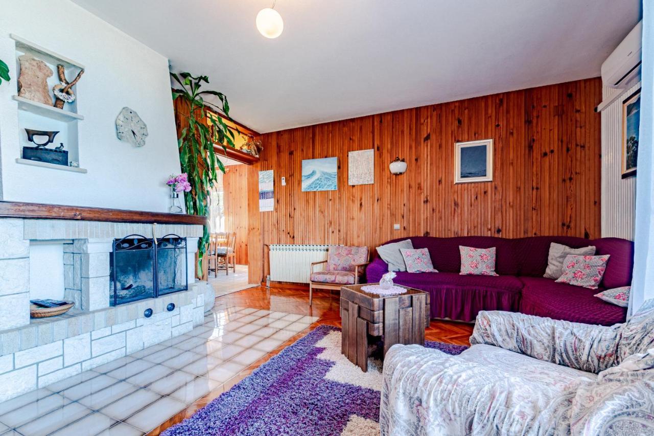 Račišće Apartments Mak מראה חיצוני תמונה