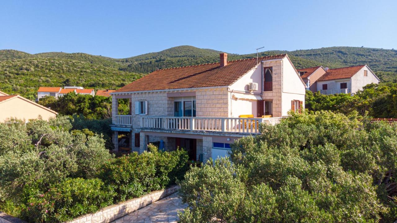 Račišće Apartments Mak מראה חיצוני תמונה